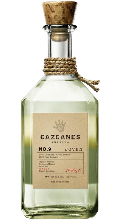 Cazcanes No. 9 Joven のボトル